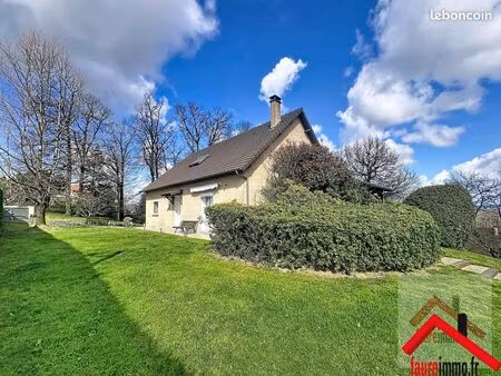 maison 6 pièces 161 m²