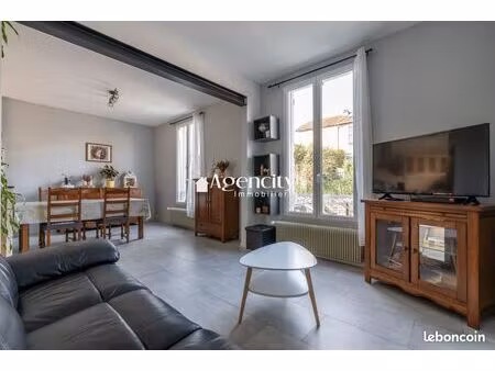 maison 3 pièces 70 m²