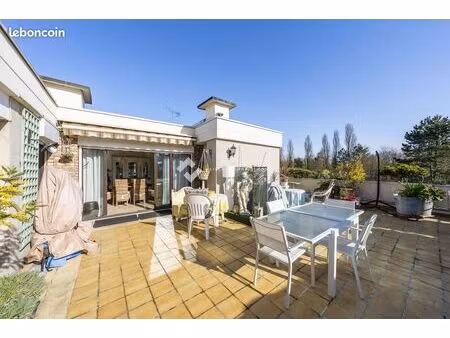 appartement 5 pièces 104 m²