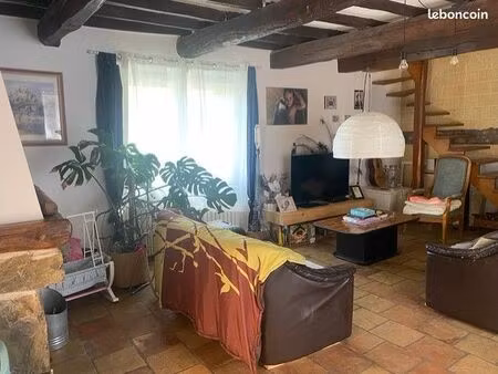 maison 5 pièces 180 m²