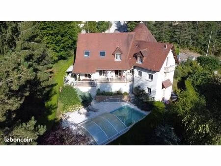 maison 6 pièces 175 m²