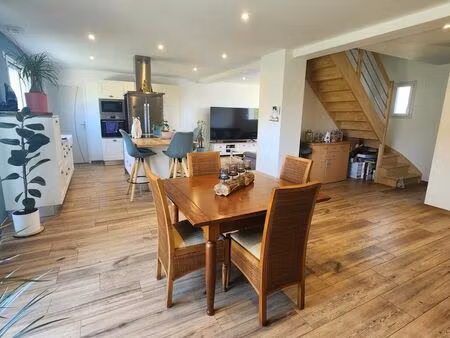 pavillon 5 pièces 123 m²
