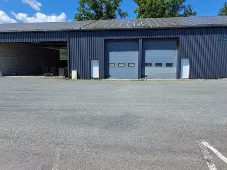 local d'activite 330 m² ussac