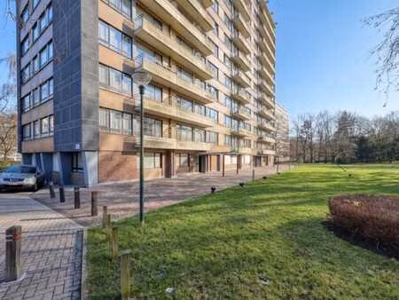 l’ appartement flat n° 67 au 6e étage