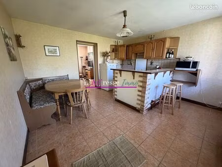 maison 5 pièces 82 m²