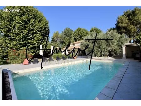 maison 11 pièces 316 m²