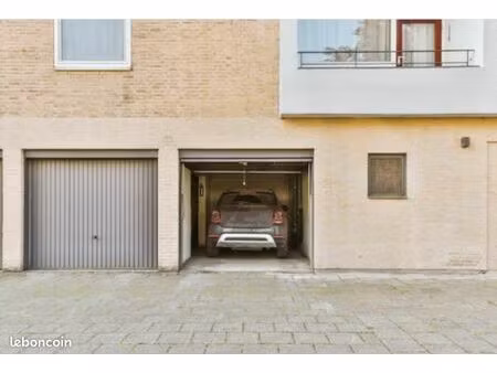 recherche garage urgent