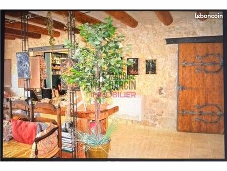 local commercial ou bureau 50 m2