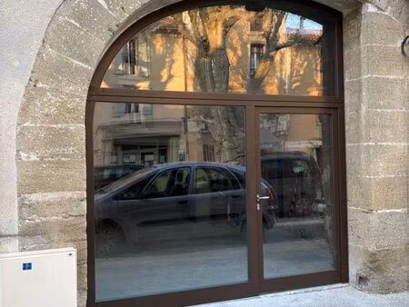 local commercial 30m2