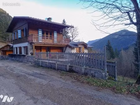 maison 6 pièces 139 m²