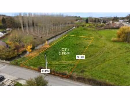 terrain de 2.190  m² : construisez la maison de vos rêves !