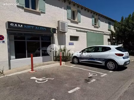 local commercial 145 m² morières-lès-avignon