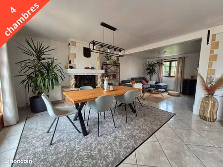 maison 6 pièces 140 m²