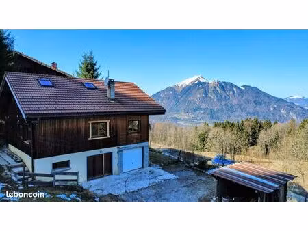 chalet 4 pièces 109 m²