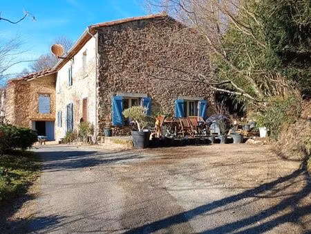 maison en pierre de 230m2 composé de 2 maison