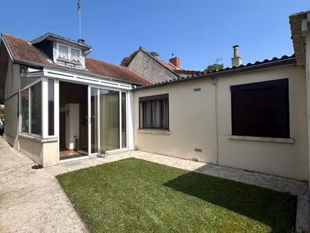 maison 3 pièces 65 m²