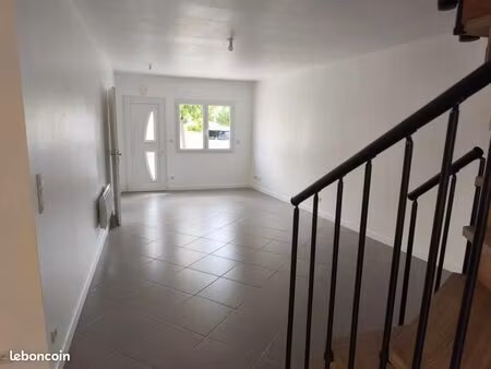 maison de ville 126 m² 3 chambres cour aérée