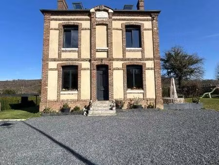 maison 5 pièces 130 m²