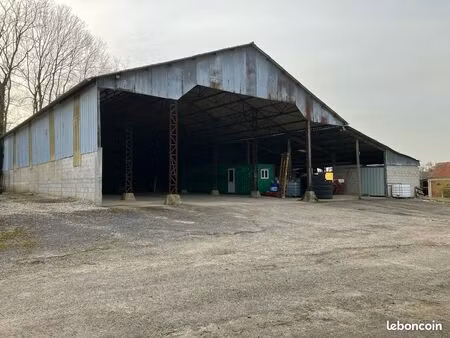terrain avec bâtiments agricoles – 6 966 m² – lanches-saint-hilaire