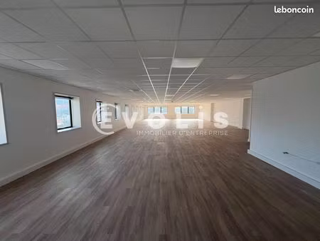 bureaux 255 m²