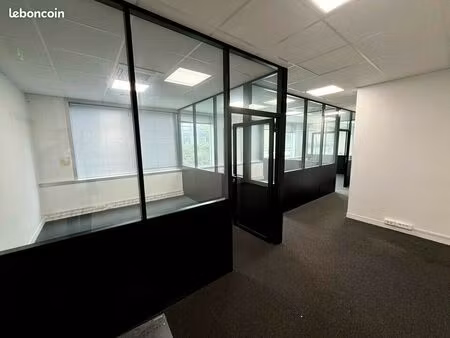 bureaux 35 m² villepinte