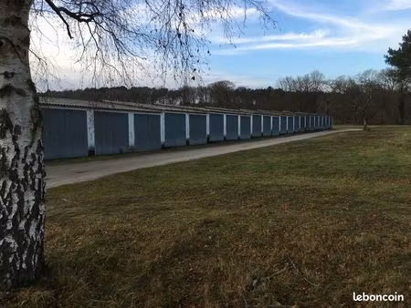 garage pour voitures  camping-car ou stockage