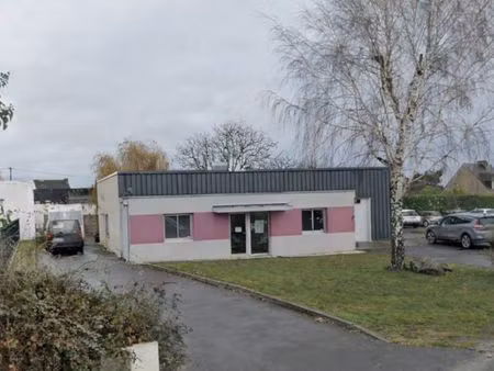 local 230 m² lamballe armor