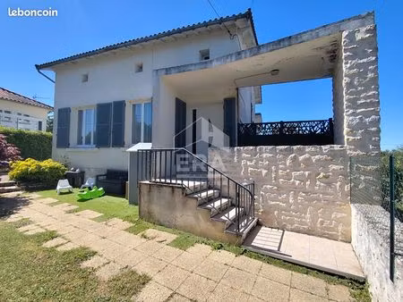 propriété 5 pièces 121 m²