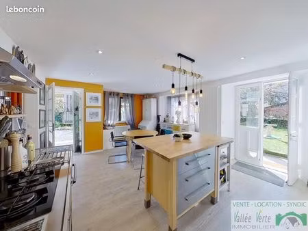 maison de village 5 pièces 128 m²