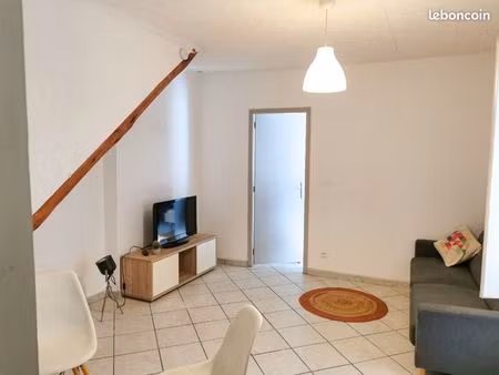 t2 meublé au cœur d'entraigues sur la sorgue