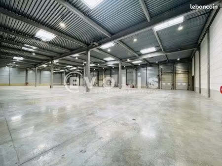 local industriel 5 978 m²