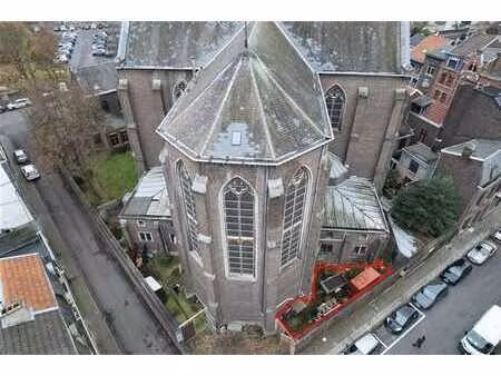 emplacement extérieur n° 2