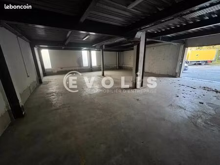 local d'activité 120 m²