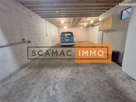 local d'activité 173 m²