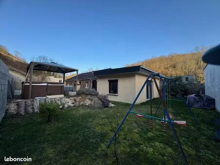 pavillon 5 pièces 167 m²