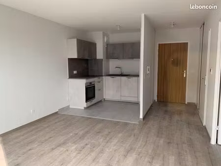 t2 de 39 24m2 avec : parking + garage + balcon