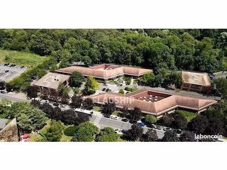 bureaux 4064 m² champs sur marne