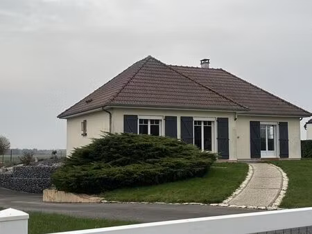 pavillon 5 pièces 106 m²