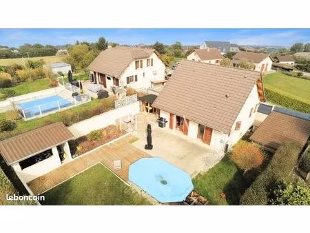 maison 6 pièces 122 m²