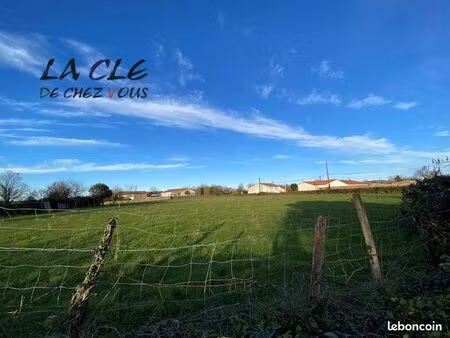 terrain 5860 m² oulmes