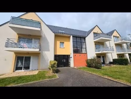 appartement t2 avec place parking et cave