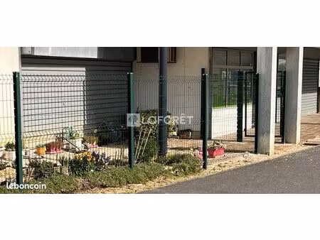 local commercial 94 m²