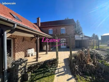 maison 8 pièces 182 m²