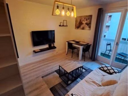 studio moderne tout équipé