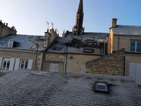 t2 lumineux hyper centre