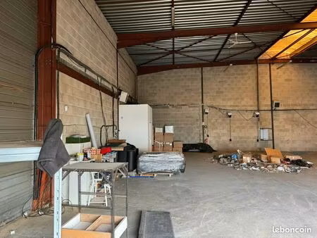 local d'activite 360 m² saint soupplets