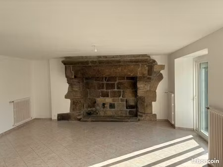 ancien manoir du 15ème siècle