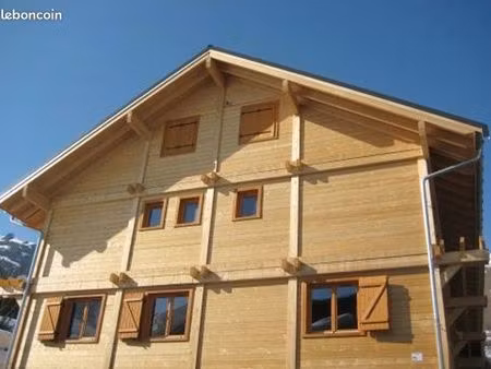 à saint-sorlin-d’arves - appartement esprit chalet de 144 m²  idéal pour grandes familles 