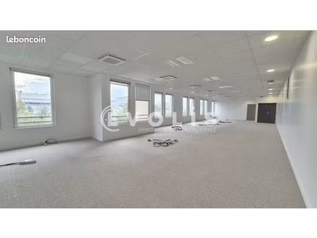 bureaux 165 m²