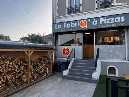 restaurant pizzeria au feu de bois ?